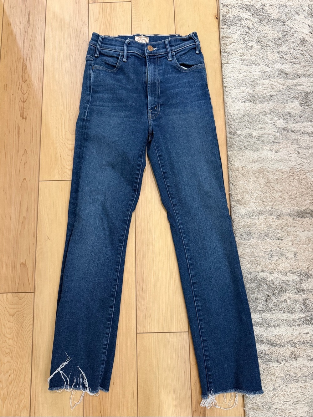 MOTHER Straight-Leg Jeans in Deep Indigo with Raw Frayed Hem